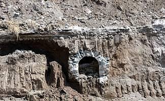 Temel kazısında tarihi yapının izlerine rastlandığı iddiası