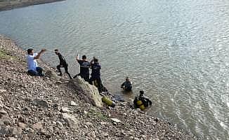 Tokat'ta gölette kaybolan genç aranıyor