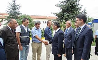 Vali Kaymak'tan Kavak'a ziyaret