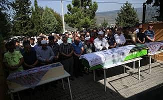 Avusturya'da bir kişinin eşi ve çocuklarını öldürmesi