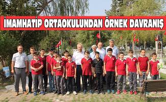 Şehitleri anarak başladılar