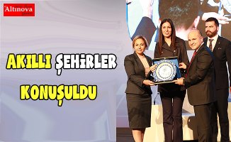 Karaaslan’ın Başkanlığında ‘Akıllı Şehirler’ Konuşuldu