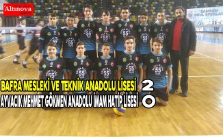 Bafra Mesleki ve Teknik Anadolu Lisesi Voleybolda İlk maçı 2 -0 Kazandı