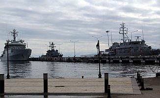Savaş gemileri Sinop'tan ayrıldı
