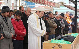 İş kazasında ölen kişi toprağa verildi