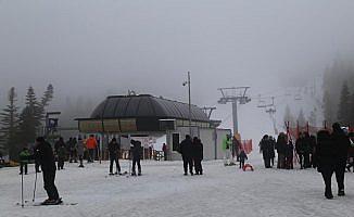 Kar görmek için Ilgaz'a geliyorlar