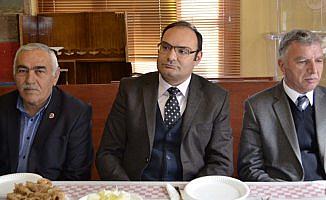 Kaymakam Demirkale'nin köy ziyaretleri