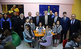 Şehit Polis Erbay'ın adı kütüphanede yaşatılacak