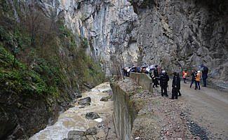 Yenice'de HES  protestosu