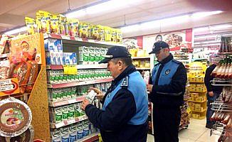 Alaplı'da zabıta ekiplerinden denetim