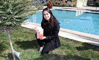 Kitaplar elden ele şehri dolaşıyor