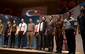 15 Temmuz şehitleri sahnede anıldı