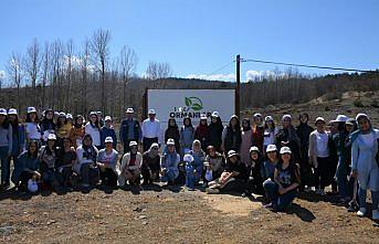 Afrin şehitleri için fidan dikildi