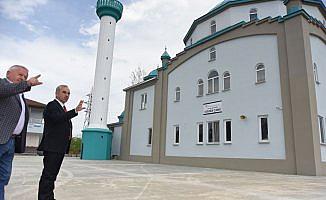 Altınordu'da cami meydanı düzenlemesi