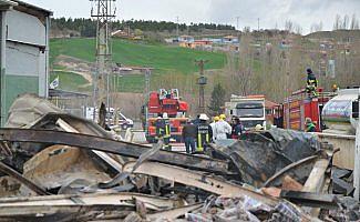 Çorum'da yumurta viyolü fabrikasında yangın