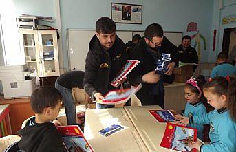 Çotanak OFF-ROAD grubundan öğrencilere destek