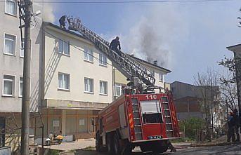 Düzce'de çatı yangını