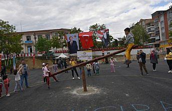Gelenekten geleceğe çocuk oyunları şenliği