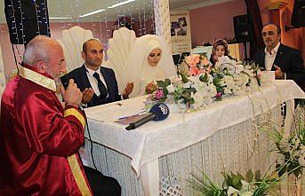 Giresun Müftüsü ilk resmi nikahını kıydı