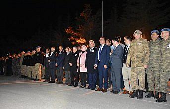Hakkari'de şehitler için tören düzenlendi