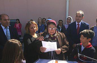 Şiir okuma hayallerini 60'lı yaşlarında gerçekleştirdiler