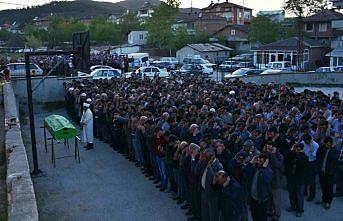 Sinop'ta iki gencin yataklarında ölü bulunması