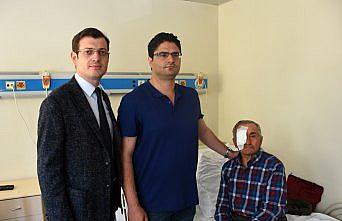 Göz lifi onarımıyla görme yetisi artırıldı