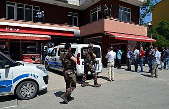 GÜNCELLEME - Akaryakıt istasyonunda silahla yaralama ve rehin alma