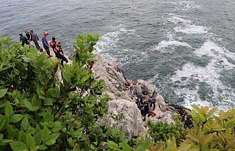 Kayalıklardan düşen kişiyi AFAD kurtardı