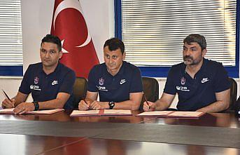 Trabzonspor'da yardımcı antrenörler sözleşme imzaladı