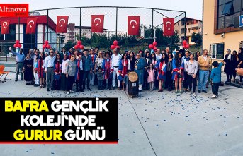 Bafra Gençlik Koleji`nde gurur günü
