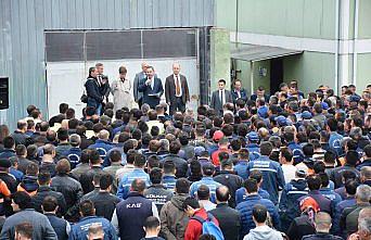 Belediye çalışanına maaş, ikramiye ve promosyon ödendi