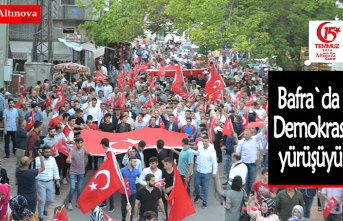 Bafra`da demokrasi yürüşüyü