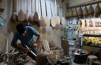 Bağlama ustasından 