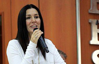 “Genç işsizlikle mücadele ediyoruz“