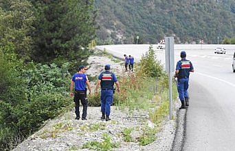 Kayıp kişinin cesedi ormanlık alanda bulundu