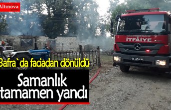 Samanlık tamamen yandı