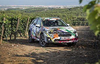 Subaru XV sanat eserine dönüştürüldü