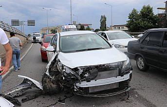 Trabzon'da zincirleme trafik kazası: 3 yaralı