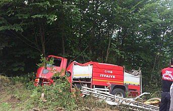 Yangına giden itfaiye aracı kaza yaptı: 3 yaralı