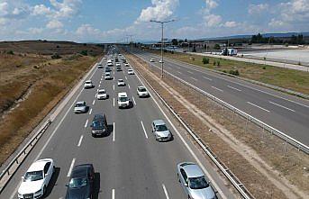 Anadolu Otoyolu'nda 30 kilometrelik araç kuyruğu