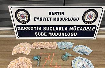 Bartın’da uyuşturucu ve sahte para operasyonu