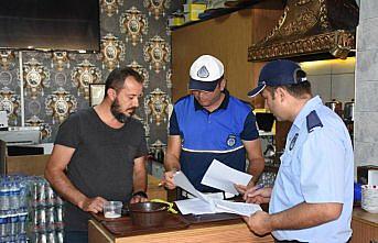 Düzce'de zabıta ekipleri kafelerde