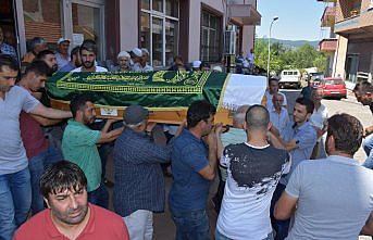 Irmağa düşen çocuğun hayatını kaybetmesi