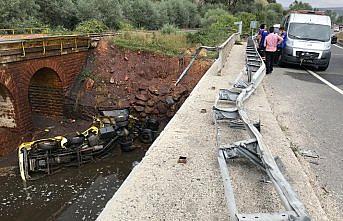 Karabük'te kimyasal madde yüklü tanker köprüden düştü