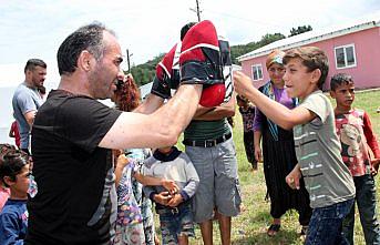 Mevsimlik işçilerin çocukları sportif faaliyetlere katılıyor