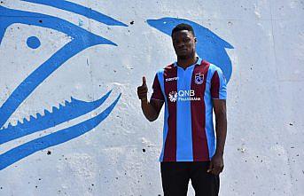 Trabzonspor'da Ekuban için imza töreni düzenlendi