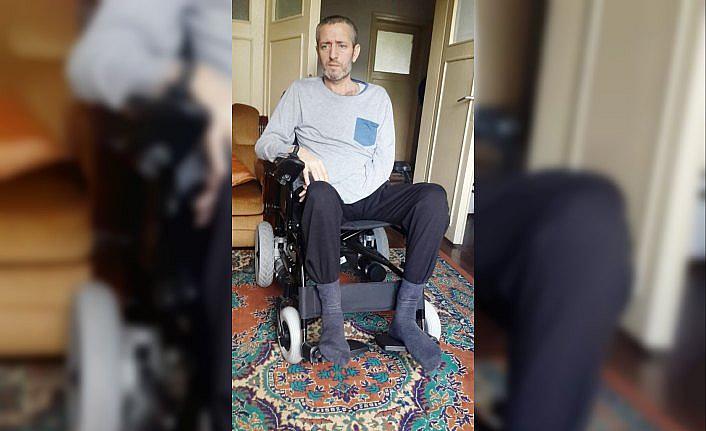 Vali Doğanay'dan akülü tekerlikli sandalye