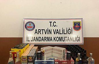 Artvin'de gümrük kaçağı sigara ve içki ele geçirildi