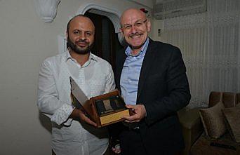 Başkan Kul, Termeli hacıları evinde ziyaret ediyor